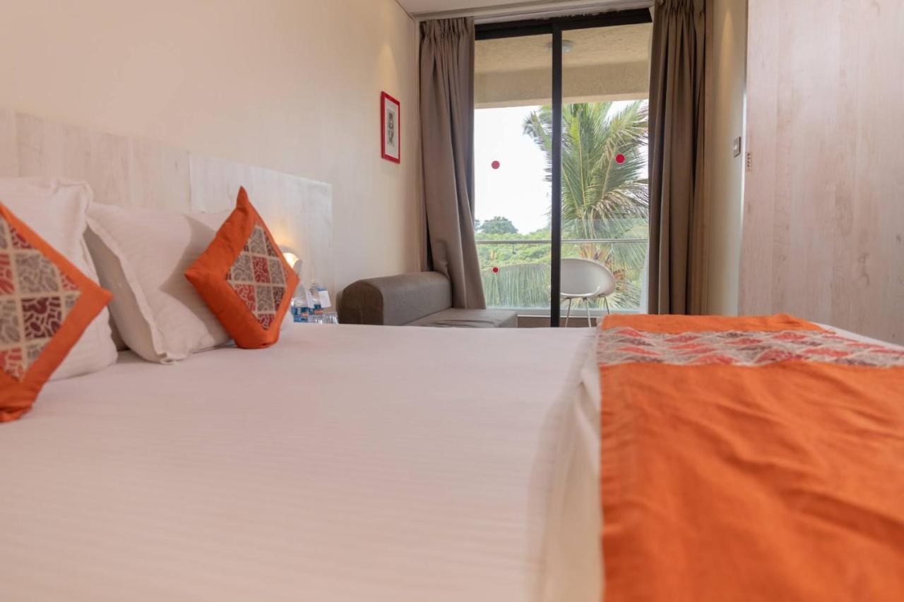Hotel Citrus Prime Candolm, Goa แคนโดลิม ภายนอก รูปภาพ