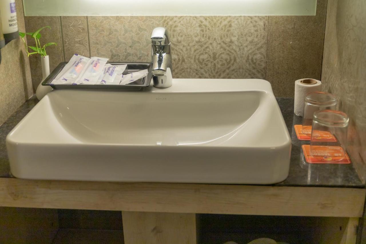 Hotel Citrus Prime Candolm, Goa แคนโดลิม ภายนอก รูปภาพ